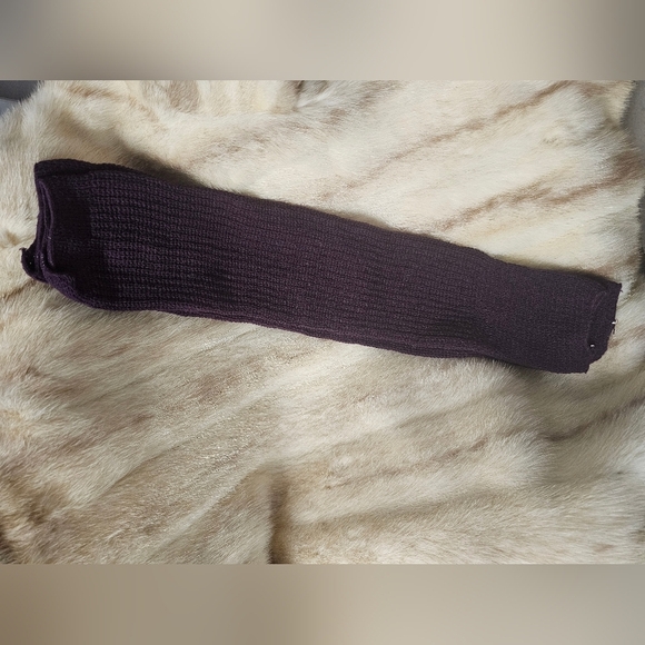 NEW KNEE HIGH WARM KNITTED LEG WARMERS LEGGINGS DANCE/ACTIVE WEAR 24.5" LONG - Picture 3 of 3